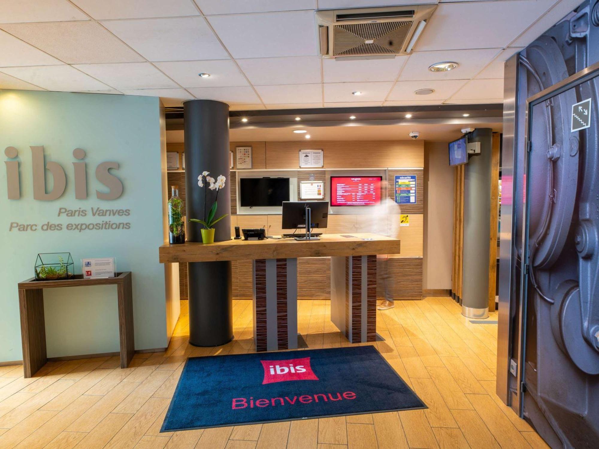 Ibis Paris Vanves Parc Des Expositions Buitenkant foto